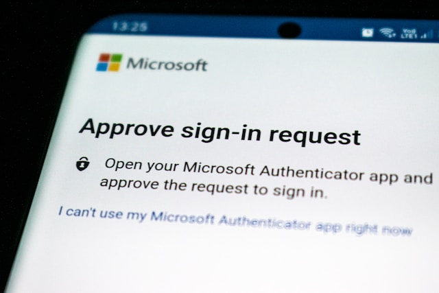 Multi-Factor Authentication for NIS2 Compliance